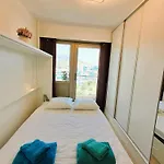 Luxury High Floor, Ac, Pool, Sea, Mountain Views Appartamento Mandelieu