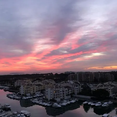 Luxury Apartment 4 W Pool, Sea And Mountain Views * Mandelieu