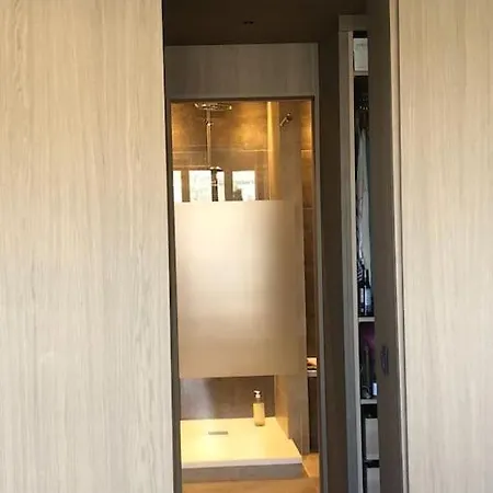 Apartamento Luxury Apartment 4 W Pool, Sea And Mountain Views Mandelieu