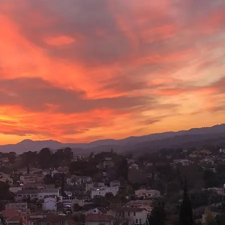 Vue Mer Et Grand Confort A Mandelieu La Napoule *