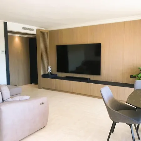 Luxury High Floor, Ac, Pool, Sea, Mountain Views * Mandelieu