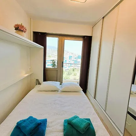 Luxury High Floor, Ac, Pool, Sea, Mountain Views Appartamento Mandelieu